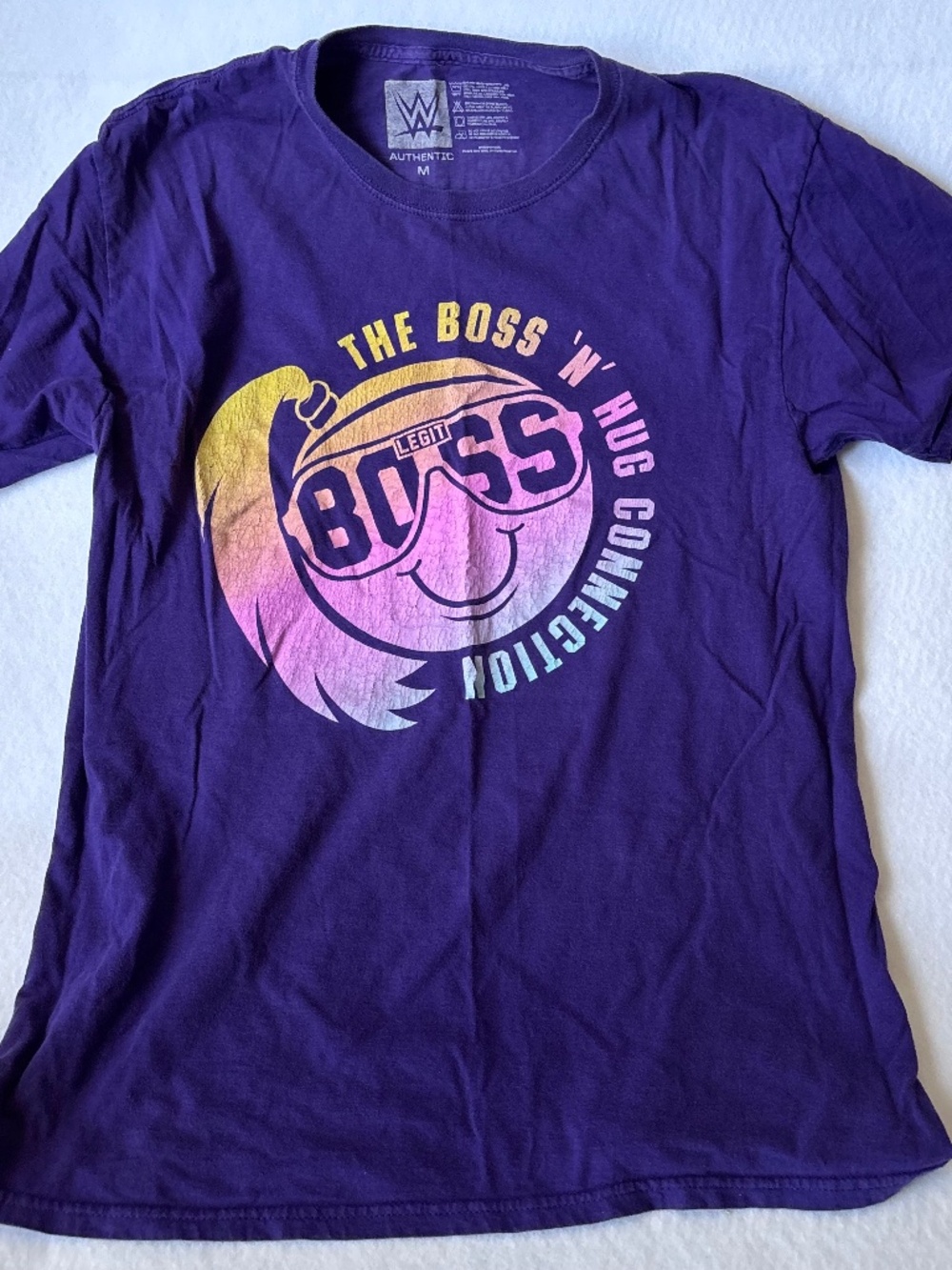 WWE Sasha Banks Bayley Boss N Hug Connection T-Shirt Size M